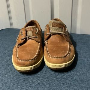 Sperry boat shoes